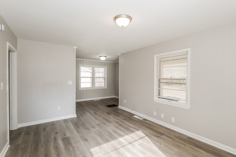 1,180/Mo, 152 Carol Drive Birmingham, AL 35215 Living Room View