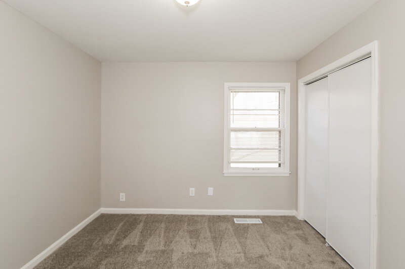 1,180/Mo, 152 Carol Drive Birmingham, AL 35215 Bedroom View