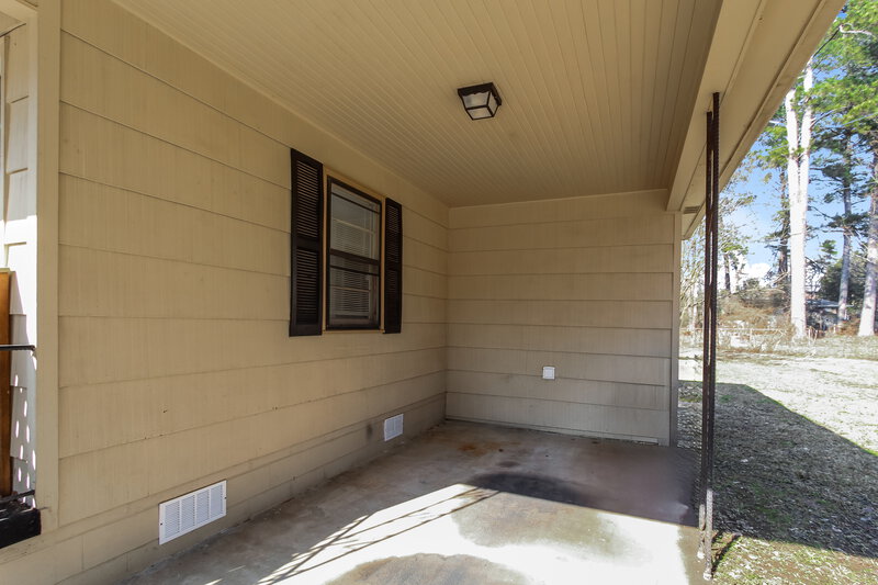 1,180/Mo, 152 Carol Drive Birmingham, AL 35215 Rear View