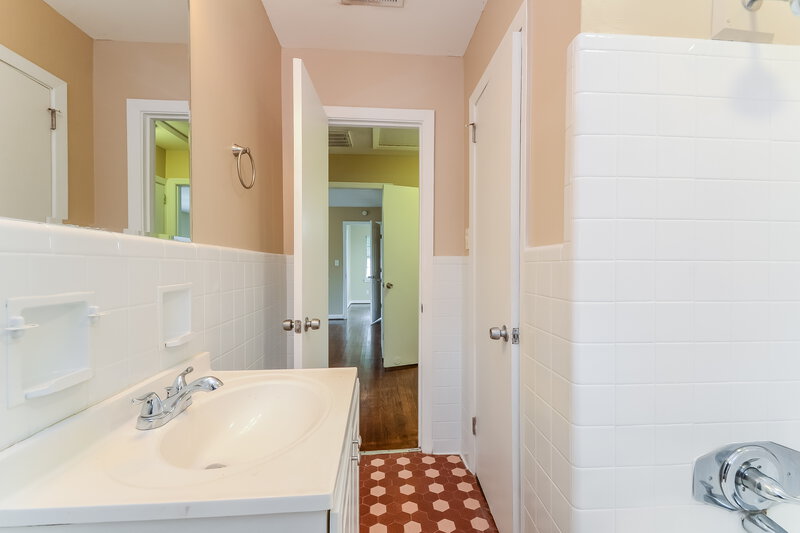 0/Mo, 2829 SW Wesley Avenue Birmingham, AL 35211 Misc View 6