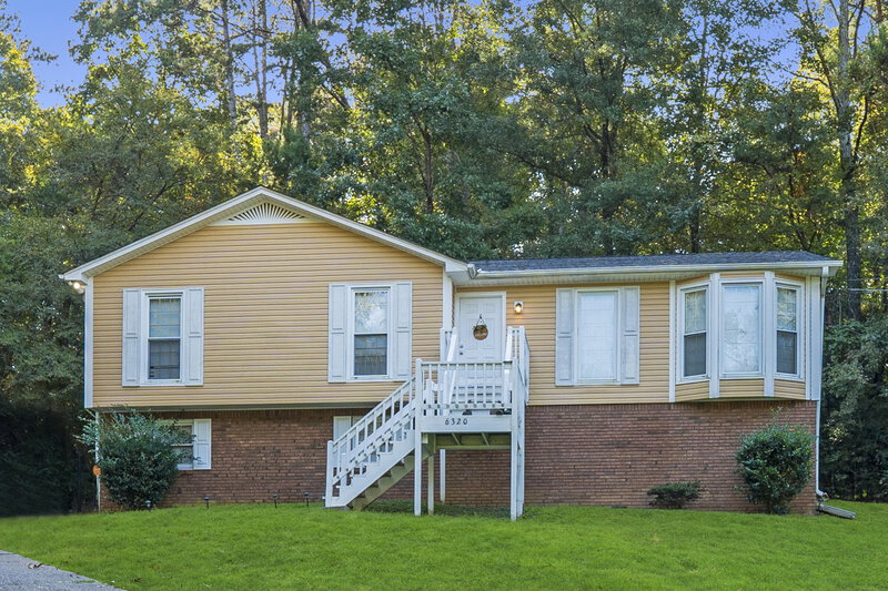 2,240/Mo, 6320 Tyler Loop Road Pinson, AL 35126 External View