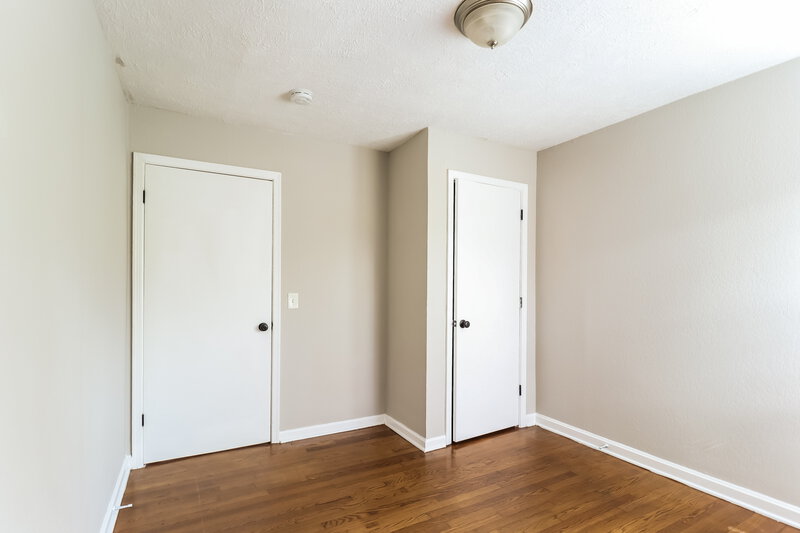 1,570/Mo, 1204 Pratt HWY Birmingham, AL 35214 Bedroom View 2