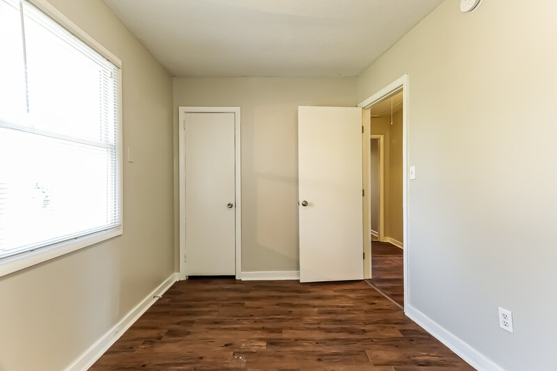 0/Mo, 501 Midway Street Midfield, AL 35228 Bedroom View