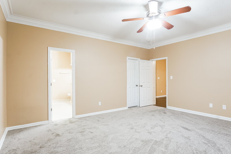 1,560/Mo, 4041 Saddle Run Circle Pelham, AL 35124 Main Bedroom View 2