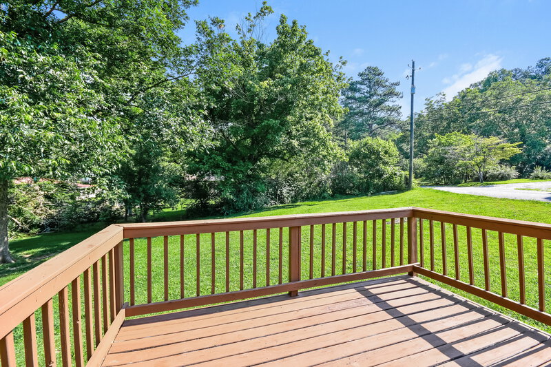 1,460/Mo, 5114 Meadows Drive Pinson, AL 35126 Deck View