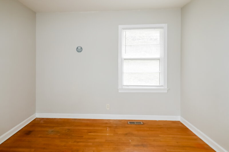 1,160/Mo, 433 Orchid Road Birmingham, AL 35215 Bedroom View 5