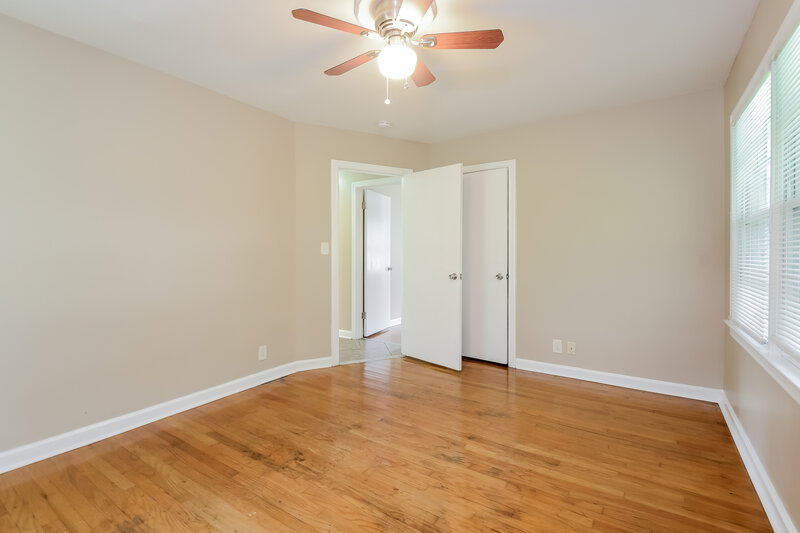 1,160/Mo, 433 Orchid Road Birmingham, AL 35215 Bedroom View 9