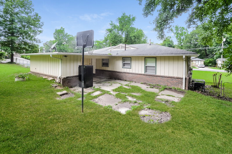 1,160/Mo, 433 Orchid Road Birmingham, AL 35215 Rear View 2