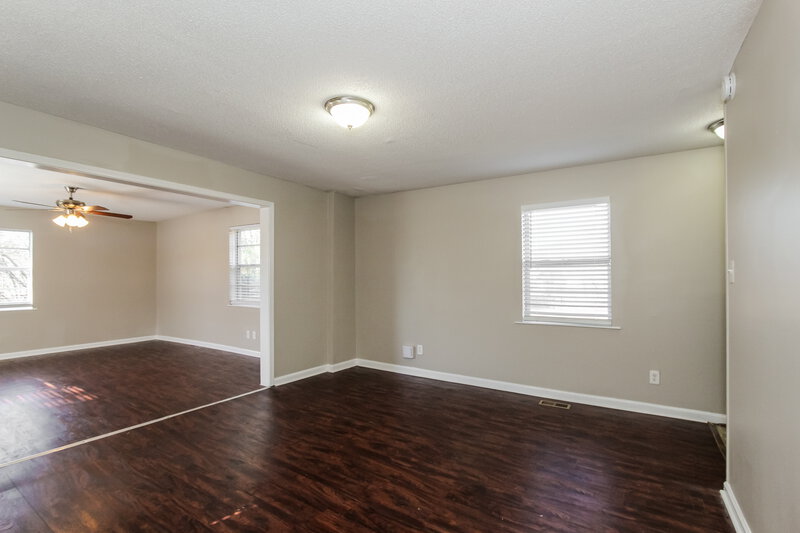 1,335/Mo, 3117 Parkwood Road Bessemer, AL 35022 Dining Room View