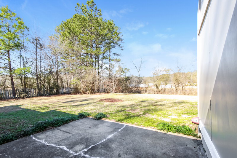 1,335/Mo, 3117 Parkwood Road Bessemer, AL 35022 Backyard View 2