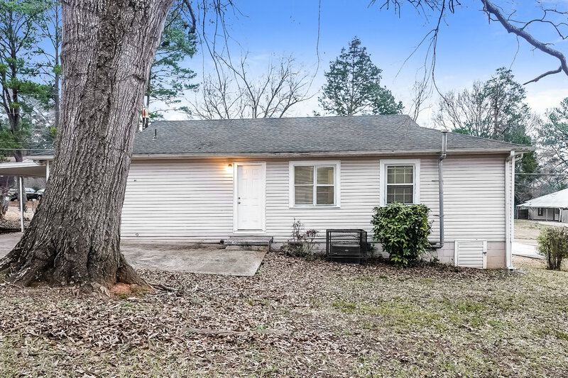 1,480/Mo, 103 Highland Avenue Hueytown, AL 35023 Rear View