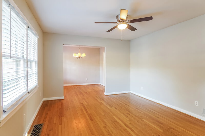 0/Mo, 216 Westwood Drive Birmingham, AL 35215 Misc View 3