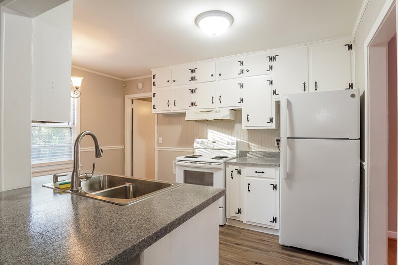 0/Mo, 216 Westwood Drive Birmingham, AL 35215 Misc View 6