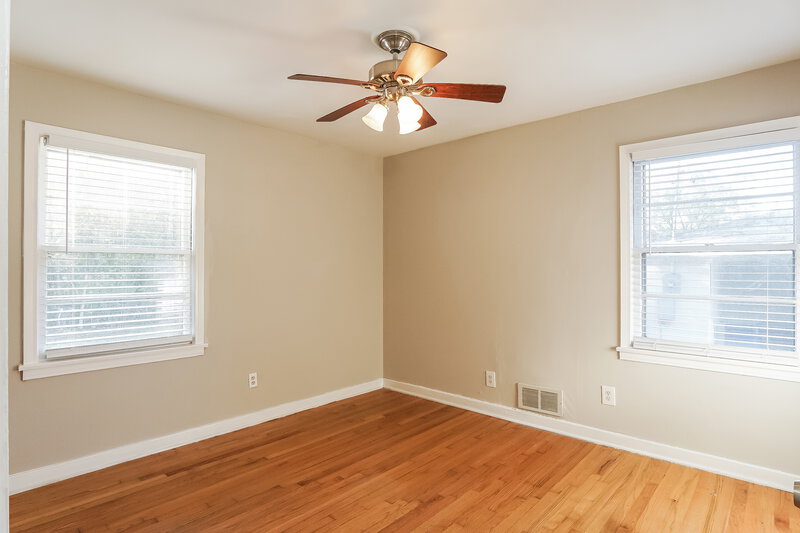 0/Mo, 216 Westwood Drive Birmingham, AL 35215 Misc View 11