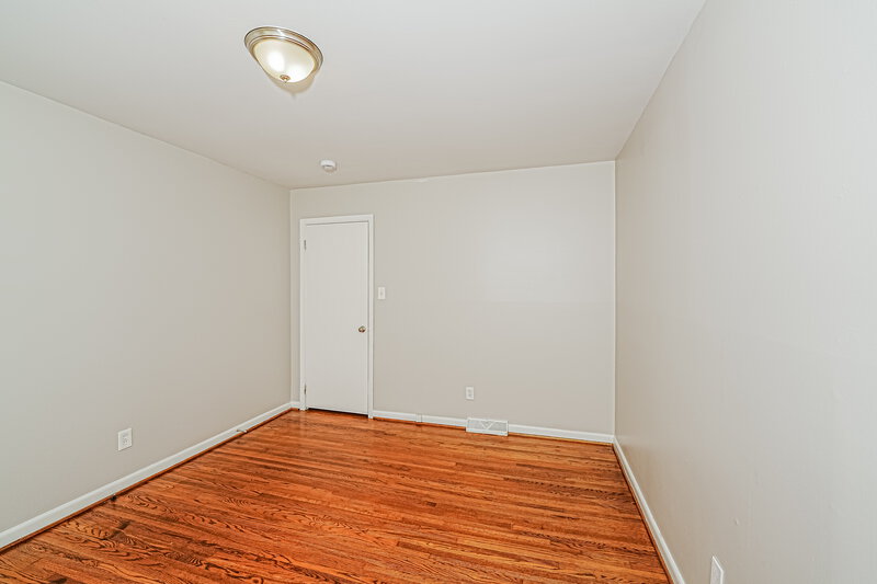 1,180/Mo, 2513 4th Way NW Center Point, AL 35215 Bedroom View 2