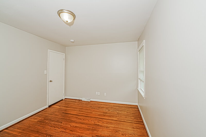 1,180/Mo, 2513 4th Way NW Center Point, AL 35215 Bedroom View 5