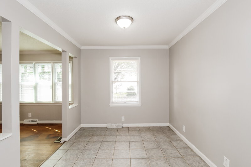 1,435/Mo, 3269 Allison Bonnett Memorial Drive Hueytown, AL 35023 Sitting Room View