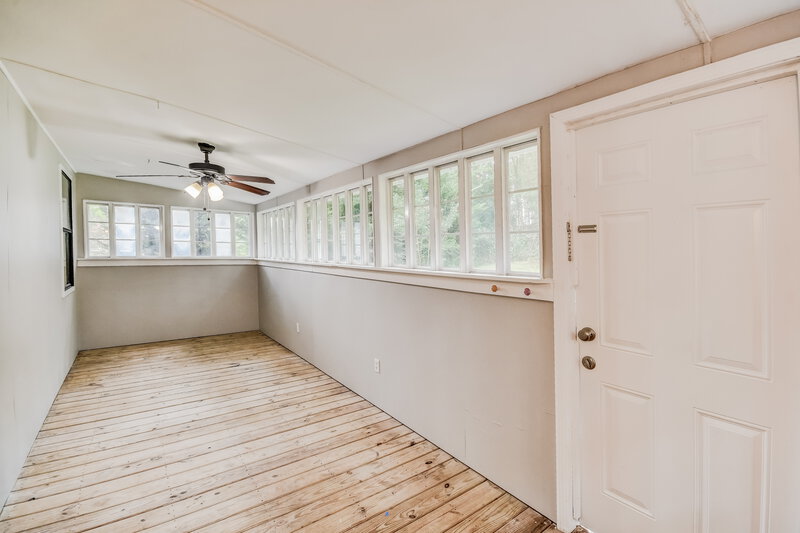 1,390/Mo, 2404 Pentland Drive Birmingham, AL 35235 Sun Room View