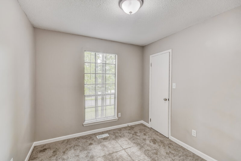 1,390/Mo, 2404 Pentland Drive Birmingham, AL 35235 Bedroom View 2