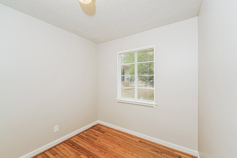 1,040/Mo, 237 Garden Ln Birmingham, AL 35215 Bedroom View 2