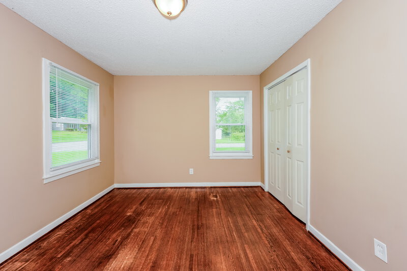 1,125/Mo, 948 Edwards Lake Road Birmingham, AL 35235 Bedroom View 2