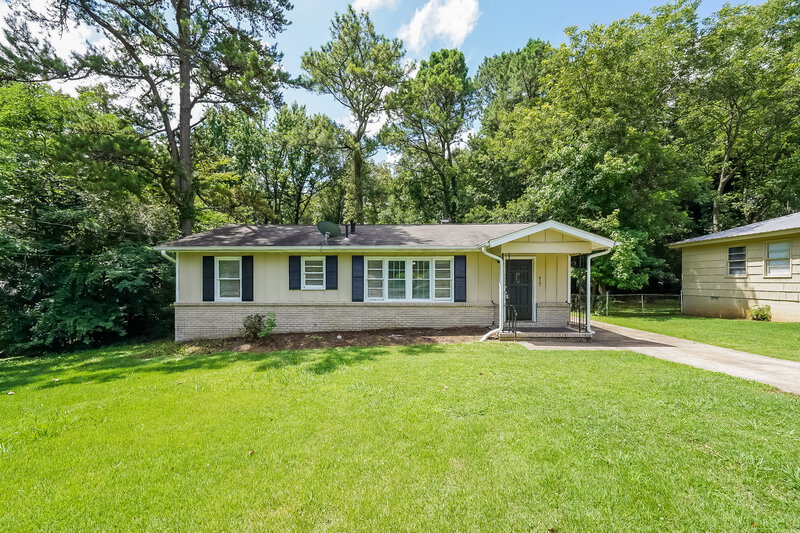 1,620/Mo, 417 NE 19th Terrace Center Point, AL 35215 External View