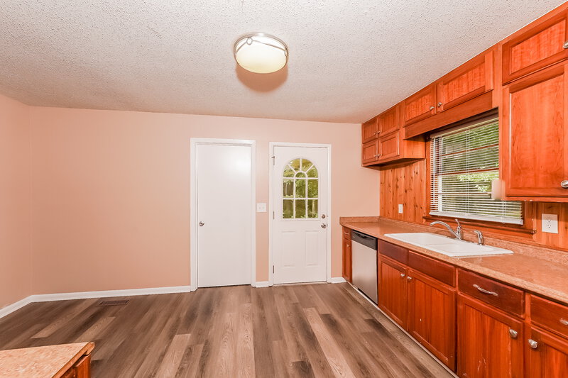 1,620/Mo, 417 NE 19th Terrace Center Point, AL 35215 Misc View 6