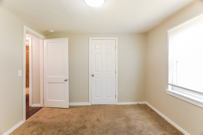 1,715/Mo, 612 Robin Road Birmingham, AL 35214 Main Bedroom View