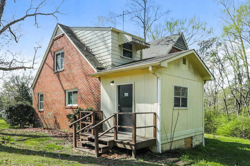 1,715/Mo, 612 Robin Road Birmingham, AL 35214 Rear View