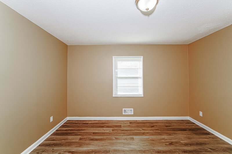 1,150/Mo, 9601 Red Lane Drive Birmingham, AL 35215 Bedroom View 2