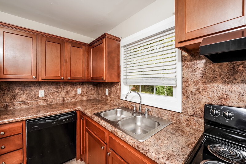 1,220/Mo, 924 Charles Court Birmingham, AL 35215 Misc View 6