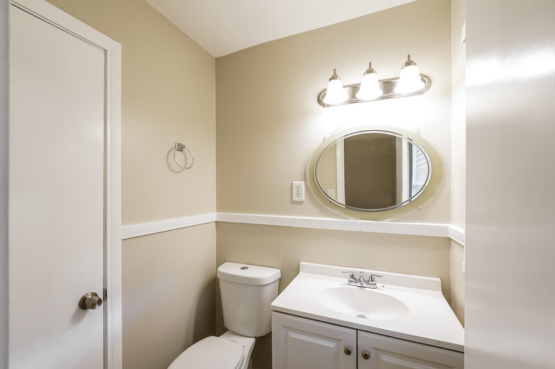 1,220/Mo, 924 Charles Court Birmingham, AL 35215 Misc View 11