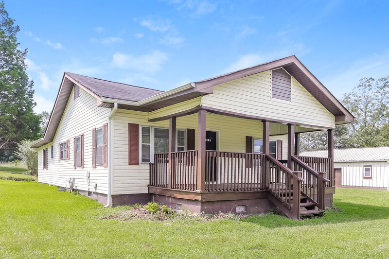 1,175/Mo, 1117 Union Grove Road Adamsville, AL 35005 Front View