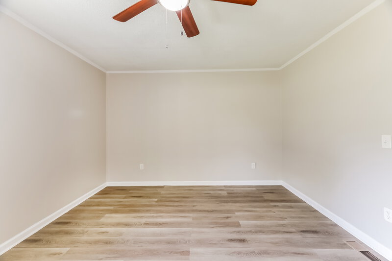 1,175/Mo, 1117 Union Grove Road Adamsville, AL 35005 Main Bedroom View