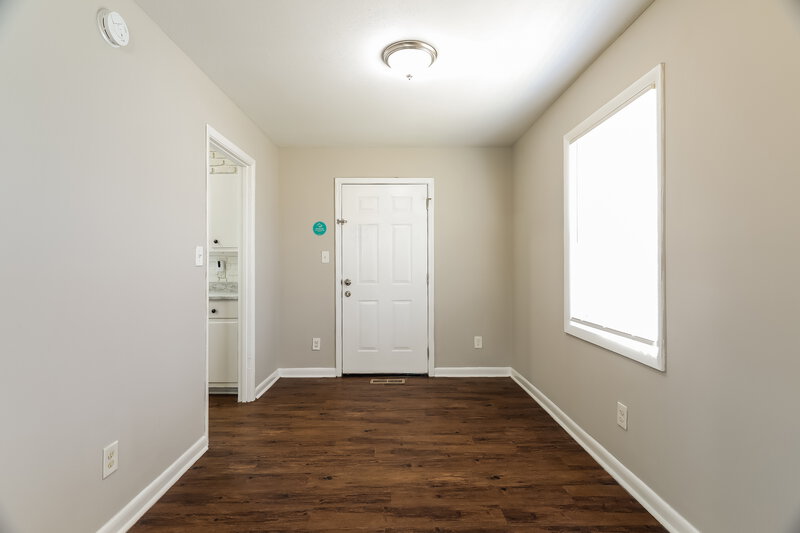 1,520/Mo, 909 Country View Drive Birmingham, AL 35215 Bedroom View 5