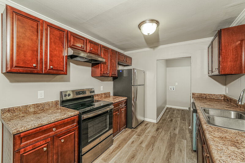 1,275/Mo, 468 Tupelo Way Center Point, AL 35215 Kitchen View 2