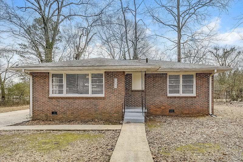 1,190/Mo, 1521 N 27th Avenue Hueytown, AL 35023 External View