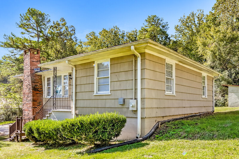 1,150/Mo, 2568 Forestdale Blvd Birmingham, AL 35214 Front View