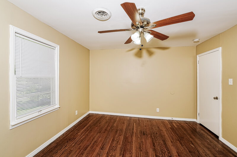 1,150/Mo, 2568 Forestdale Blvd Birmingham, AL 35214 Main Bedroom View