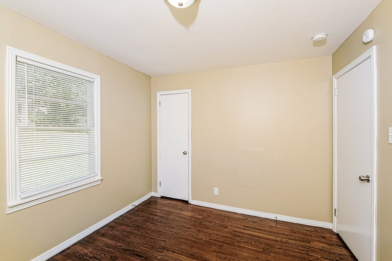 1,150/Mo, 2568 Forestdale Blvd Birmingham, AL 35214 Bedroom View 2