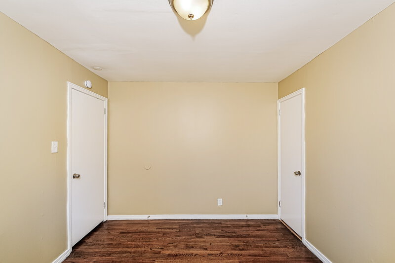 1,150/Mo, 2568 Forestdale Blvd Birmingham, AL 35214 Bedroom View 4