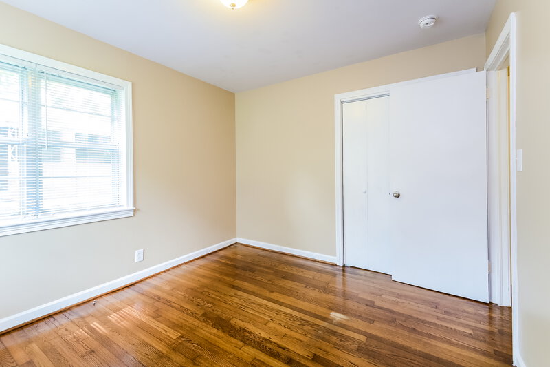 1,065/Mo, 828 Five Mile Road Birmingham, AL 35215 Bedroom View 8