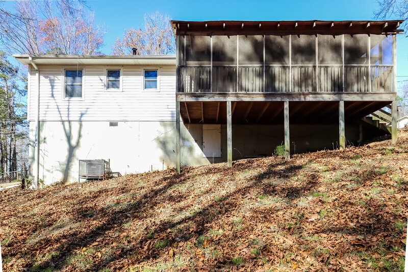 1,730/Mo, 208 Sam Pate Drive Birmingham, AL 35215 Rear View