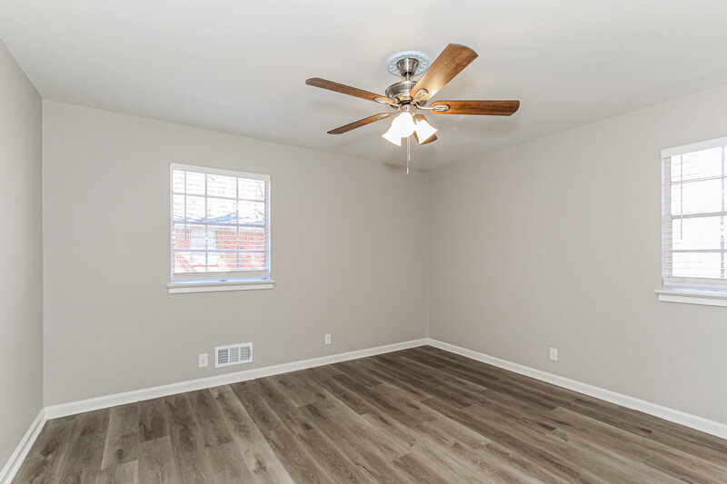 1,500/Mo, 201 Opal Ave Hueytown, AL 35023 Main Bedroom View