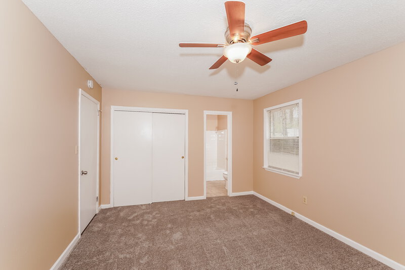 1,485/Mo, 5040 Loren Lane Pinson, AL 35126 Main Bedroom View