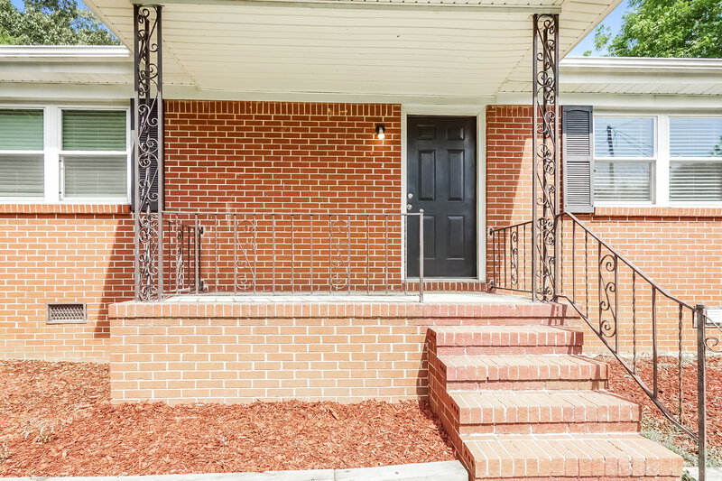 1,435/Mo, 2026 Progress Street Birmingham, AL 35207 Front View
