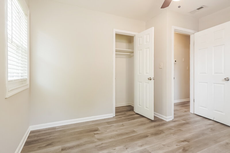 1,435/Mo, 2026 Progress Street Birmingham, AL 35207 Bedroom View 2