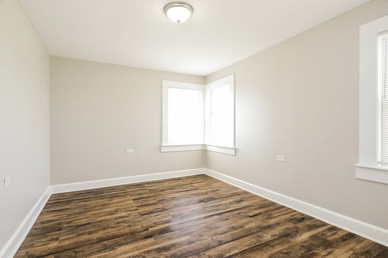 1,395/Mo, 624 9th Avenue Pleasant Grove, AL 35127 Bedroom View 3