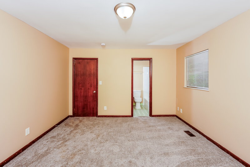 1,420/Mo, 901 Eldorado Dr BIRMINGHAM, AL 35235 Main Bedroom View