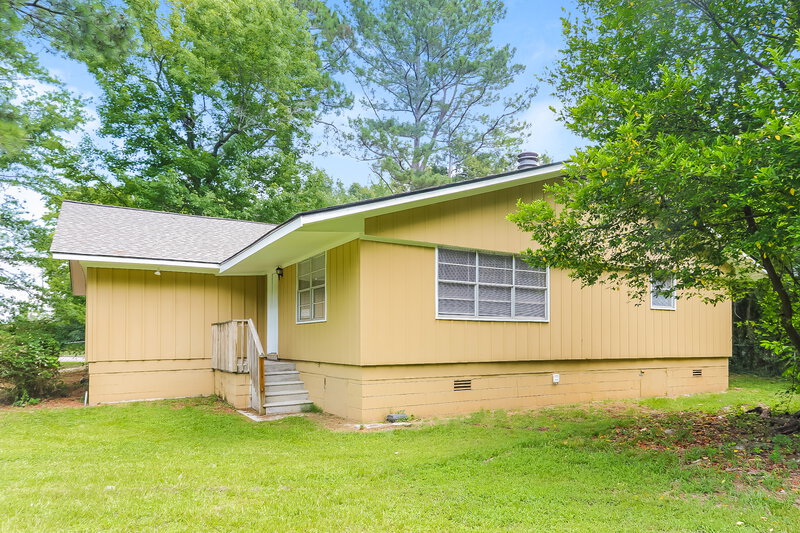 1,595/Mo, 901 Eldorado Dr BIRMINGHAM, AL 35235 Rear View